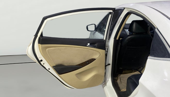 2014 Hyundai Verna FLUIDIC 1.6 CRDI SX, Diesel, Manual, 1,11,484 km, LHS Rear Door