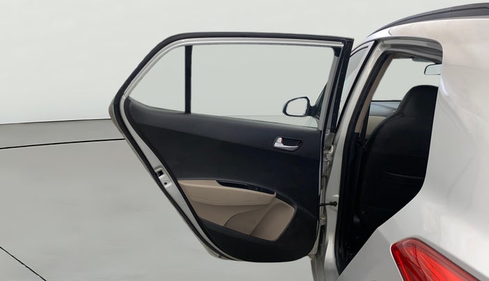 2016 Hyundai Grand i10 SPORTZ 1.2 KAPPA VTVT, Petrol, Manual, 85,455 km, LHS Rear Door