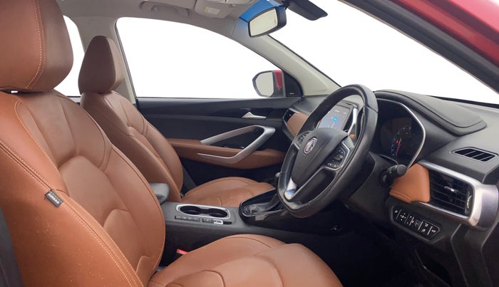 2021 MG HECTOR PLUS SHARP 1.5 PETROL TURBO CVT 6-STR, Petrol, Automatic, 32,712 km, Right Side Front Door Cabin