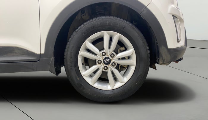 2016 Hyundai Creta SX PLUS 1.6 PETROL, Petrol, Manual, 36,776 km, Right Front Wheel