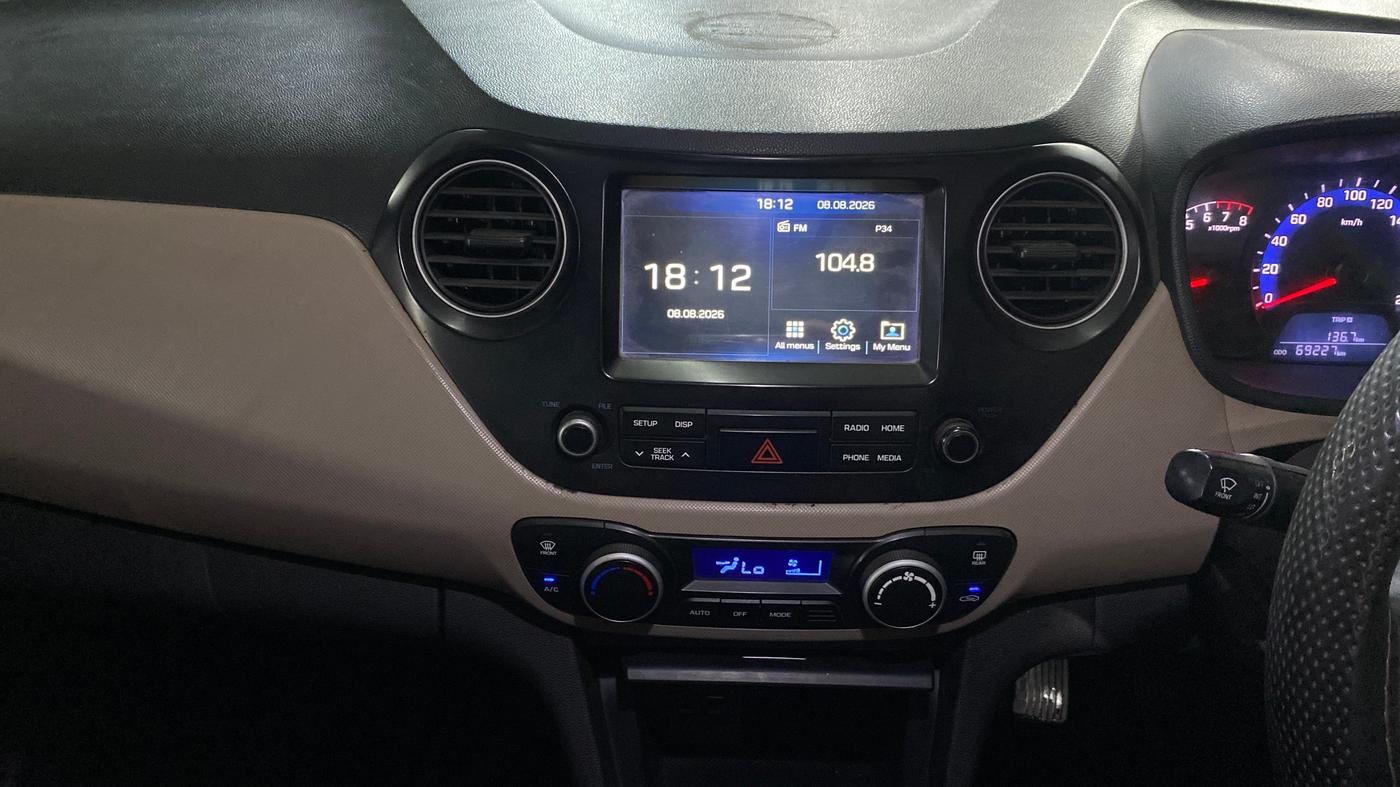 2018 Hyundai Xcent SX 1.2 (O), Petrol, Manual, 69,213 km, Air Conditioner