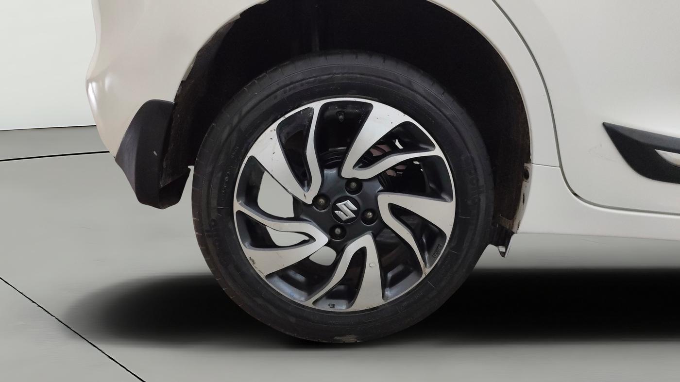 2020 Maruti Baleno ZETA CVT PETROL 1.2, Petrol, Automatic, 49,542 km, Right Rear Wheel