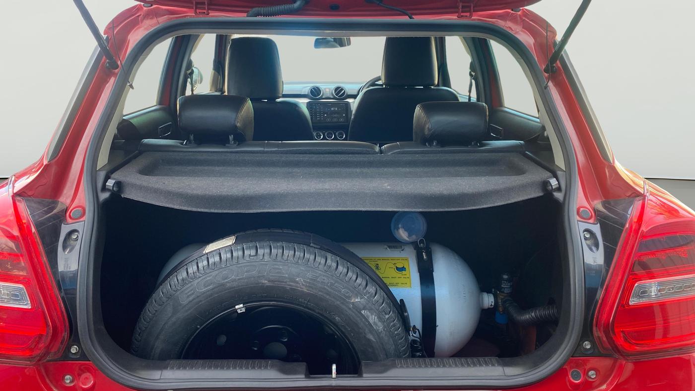 2023 Maruti Swift ZXI CNG, CNG, Manual, 28,512 km, Boot Open Zoomed View