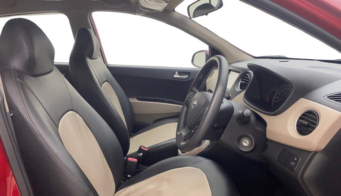 2017 Hyundai Grand i10 SPORTZ AT 1.2 KAPPA VTVT, Petrol, Automatic, 35,406 km, Right Side Front Door Cabin