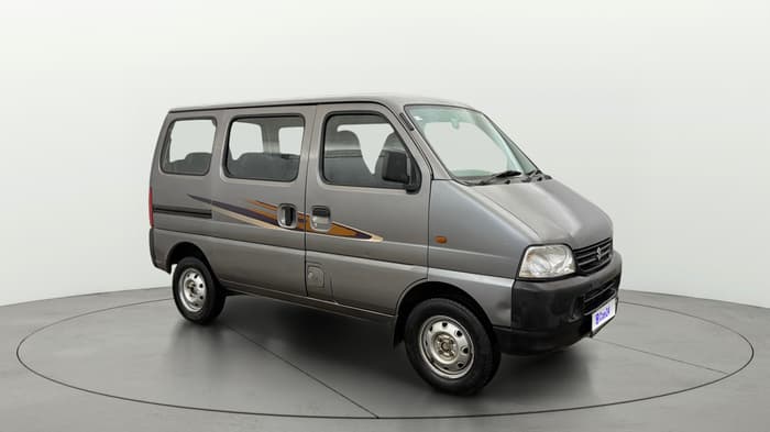 2022 Maruti Eeco 7 STR STD(O), Petrol, Manual, 1,47,607 km, Right Front Diagonal