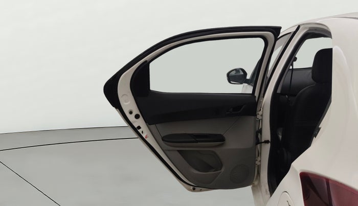 2022 Tata Tiago XT PETROL, Petrol, Manual, 21,841 km, LHS Rear Door