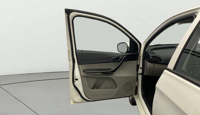 2019 Tata Tiago XT PETROL, Petrol, Manual, 47,990 km, LHS Front Door