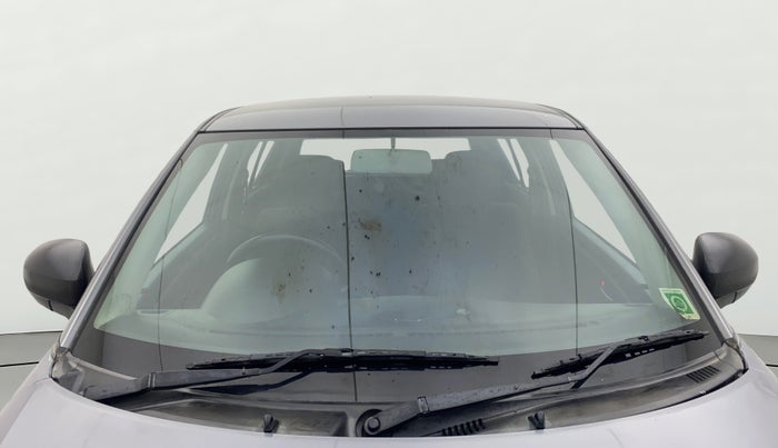 2015 Maruti Swift LXI, Petrol, Manual, 49,628 km, Front Windshield