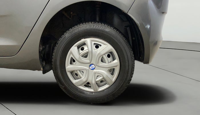 2021 Tata ALTROZ XE PETROL, Petrol, Manual, 26,607 km, Left Rear Wheel