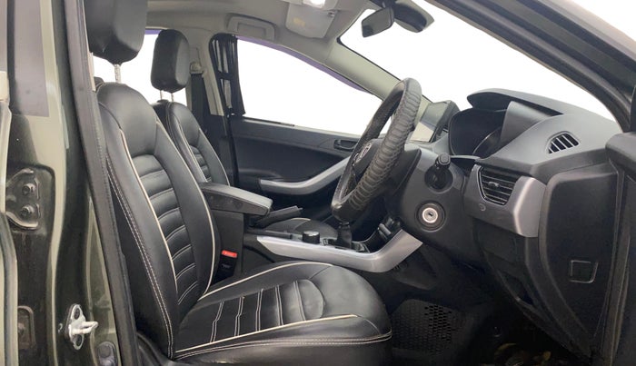 2021 Tata NEXON XM SUNROOF PETROL, Petrol, Manual, 78,778 km, Right Side Front Door Cabin
