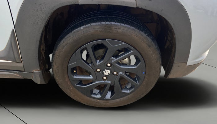 2023 Maruti FRONX DELTA PLUS 1.2MT, Petrol, Manual, 31,992 km, Right Front Wheel