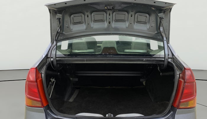 2013 Mahindra Verito 1.5 D4, Diesel, Manual, 1,27,281 km, Boot Open Zoomed View