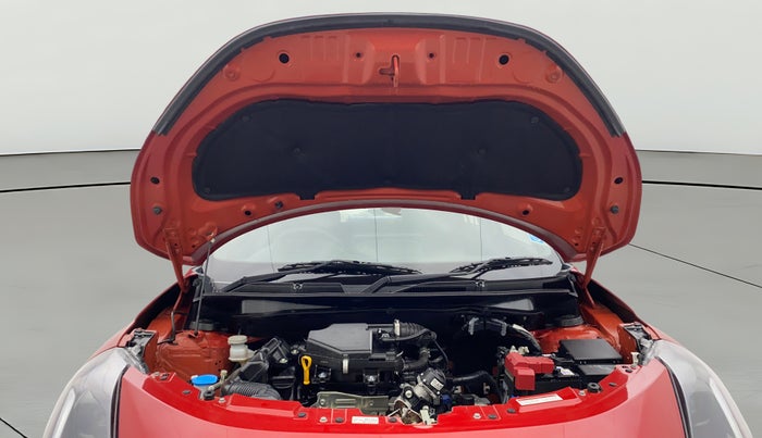 2024 Maruti Swift ZXi Plus Dual Tone AMT, Petrol, Automatic, 14,733 km, Open Bonet