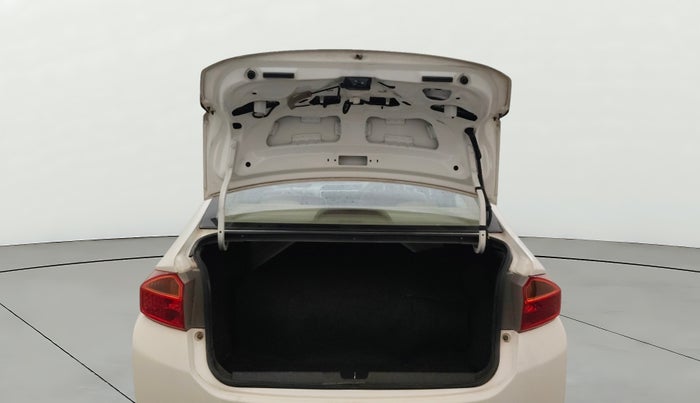 2015 Honda City 1.5L I-VTEC VX CVT, CNG, Automatic, 65,375 km, Boot Door Open