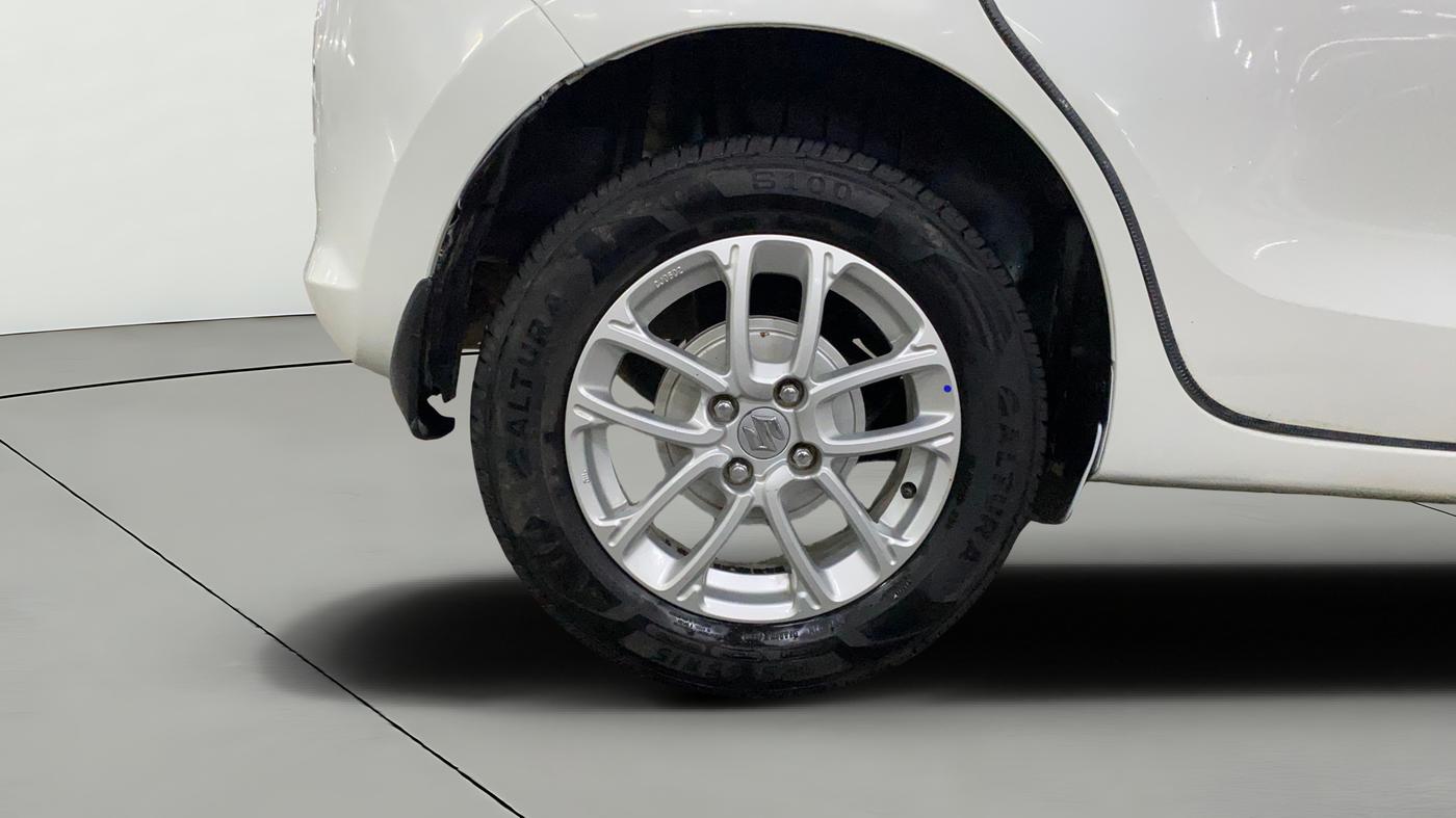 2022 Maruti Swift ZXI, Petrol, Manual, 44,785 km, Right Rear Wheel