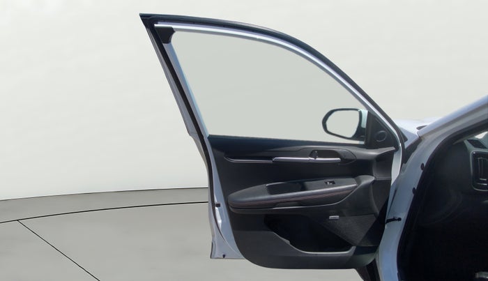 2020 KIA SONET GTX PLUS 1.0 DCT, Petrol, Automatic, 1,35,170 km, LHS Front Door