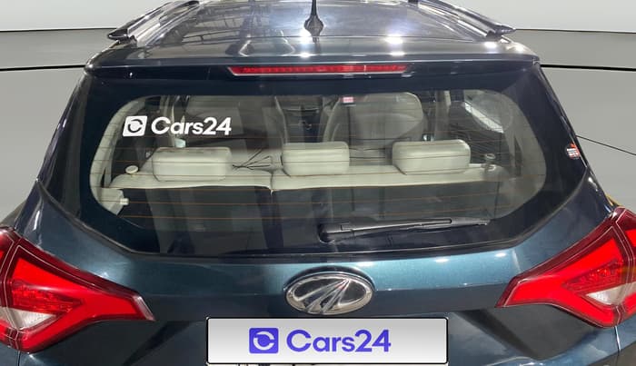 2021 Mahindra XUV300 W8 (O) 1.2 PETROL, Petrol, Manual, 93,983 km, Rear Windshield