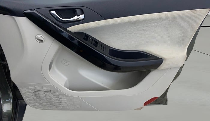 2022 Tata NEXON XZ PLUS PETROL, Petrol, Manual, 14,737 km, Driver Side Door Panels Control
