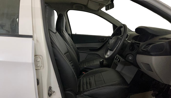 2016 Tata Tiago XM PETROL, Petrol, Manual, 35,773 km, Right Side Front Door Cabin