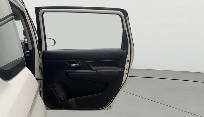 2020 Maruti XL6 ZETA MT, Petrol, Manual, 93,882 km, RHS Rear Door