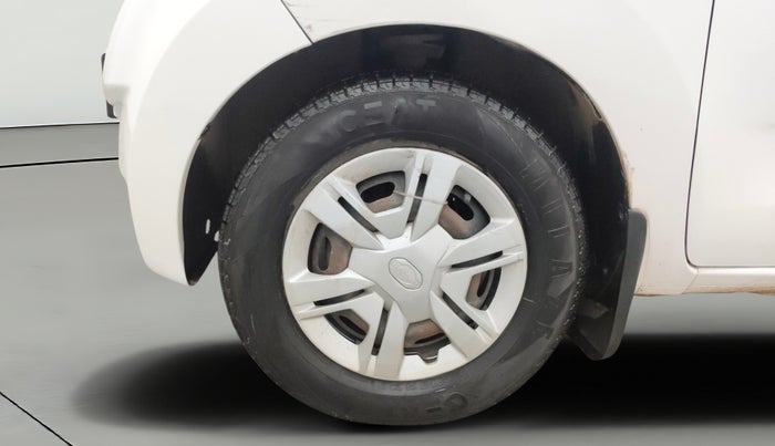 2018 Datsun Redi Go T (O), Petrol, Manual, 43,373 km, Left Front Wheel