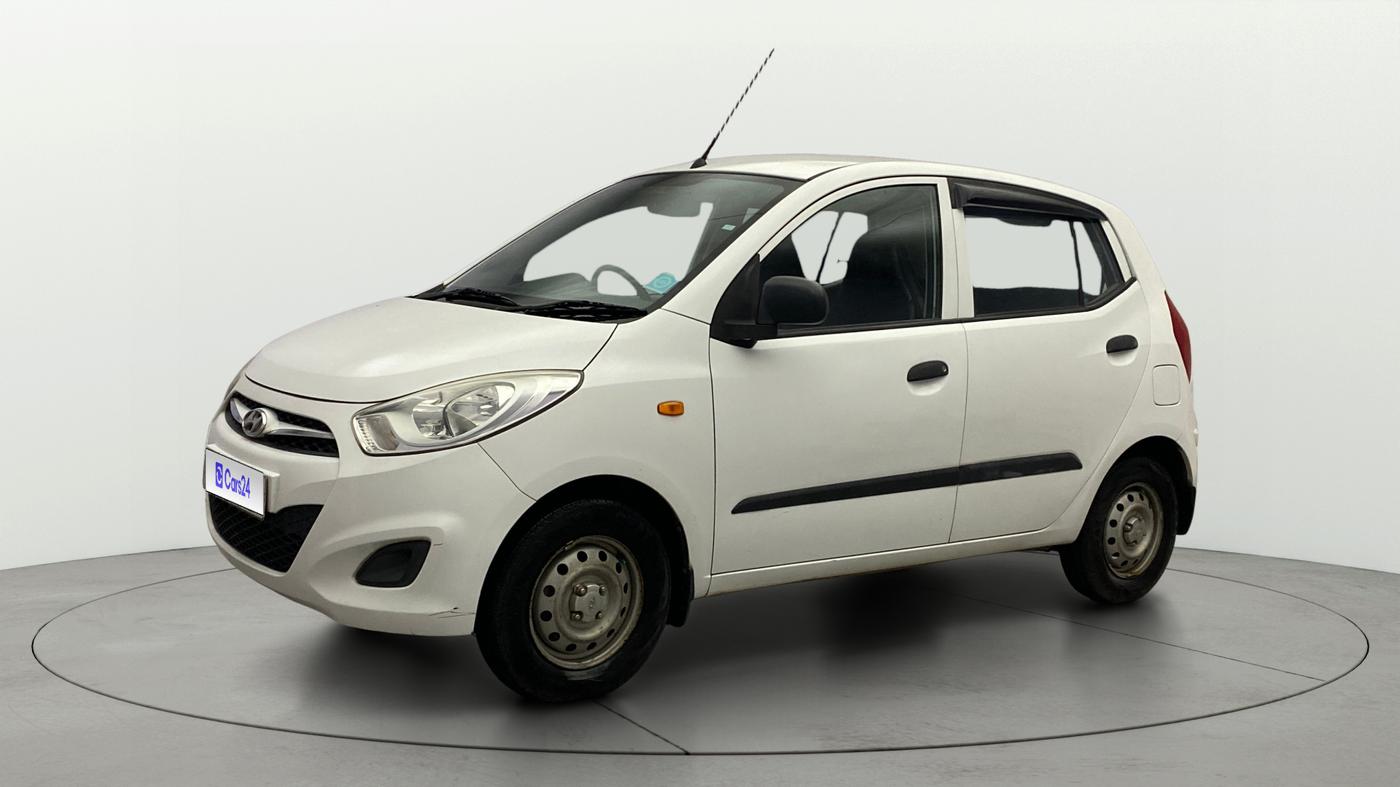 2015 Hyundai i10 MAGNA 1.1, Petrol, Manual, 77,729 km, Left Front Diagonal