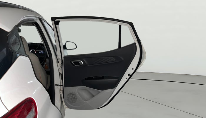 2021 Hyundai GRAND I10 NIOS SPORTZ AMT 1.2 KAPPA VTVT, Petrol, Automatic, 2,888 km, RHS Rear Door