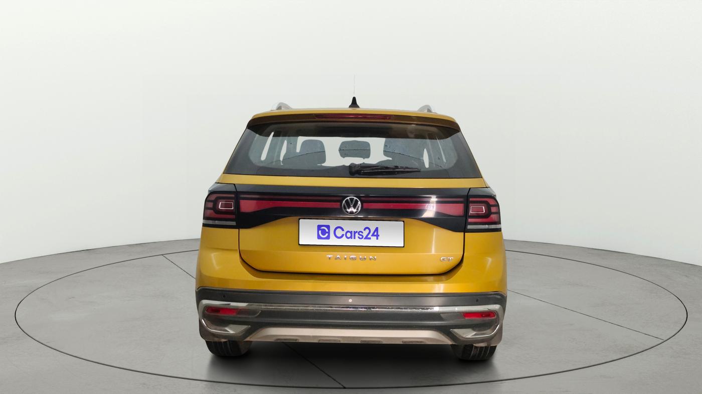 2022 Volkswagen TAIGUN TOPLINE 1.0 TSI AT, Petrol, Automatic, 28,405 km, Back/Rear