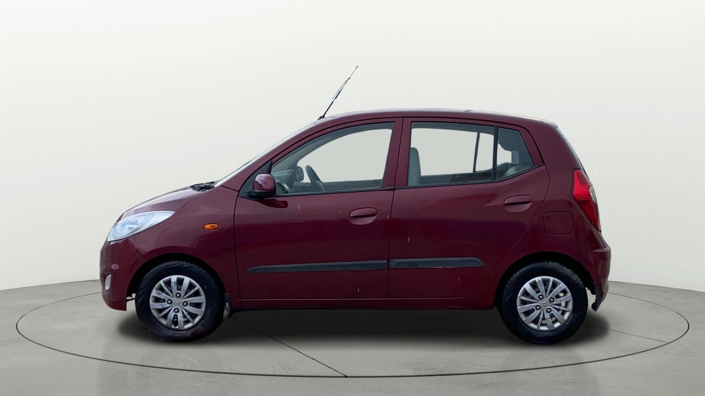 2016 Hyundai i10 SPORTZ 1.1, Petrol, Manual, 1,02,064 km, Left Side