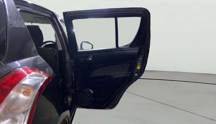 2016 Maruti Swift VXI, Petrol, Manual, 95,146 km, RHS Rear Door