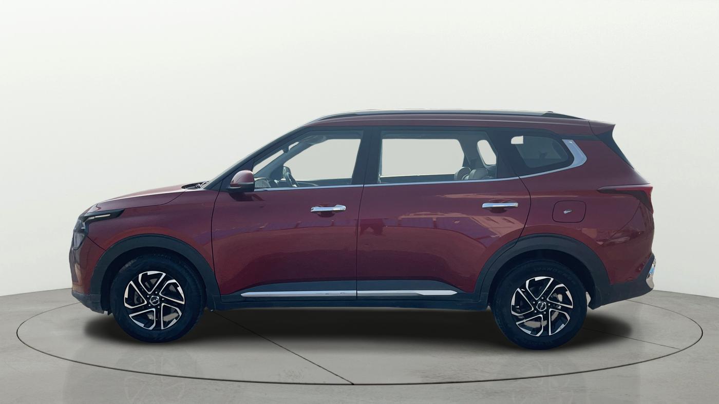 2022 KIA CARENS LUXURY PLUS 1.4 PETROL 7 STR, Petrol, Manual, 68,570 km, Left Side