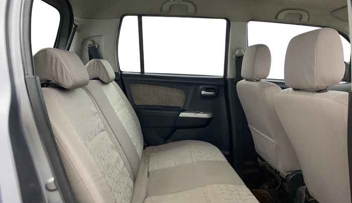 2015 Maruti Wagon R 1.0 VXI, Petrol, Manual, 69,690 km, Right Side Rear Door Cabin