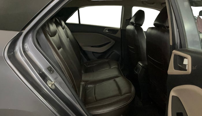 2018 Hyundai Elite i20 SPORTZ 1.2, Petrol, Manual, 89,603 km, Right Side Rear Door Cabin
