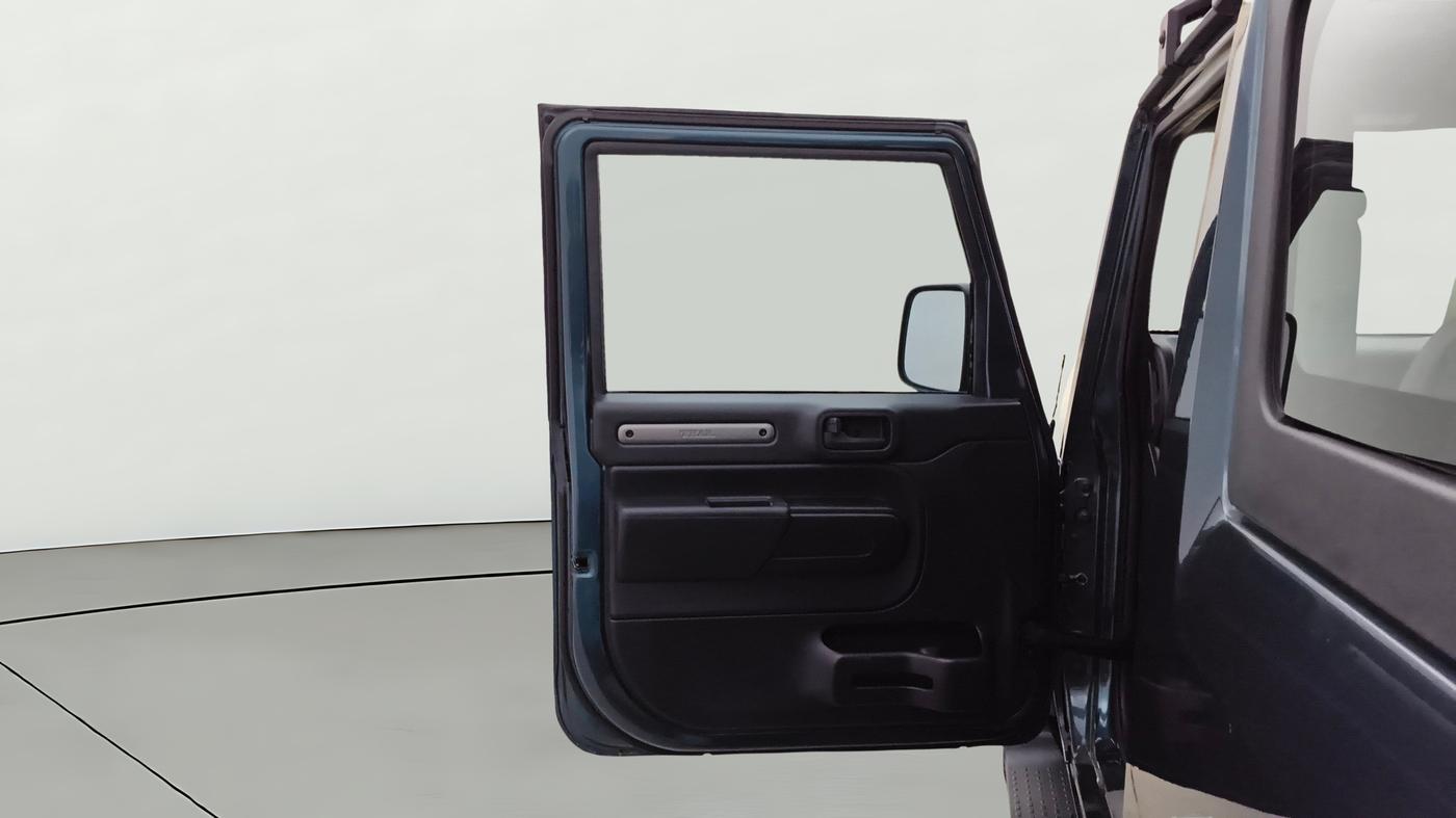 2023 Mahindra Thar LX PETROL HT 4WD AT, Petrol, Automatic, 17,621 km, LHS Front Door