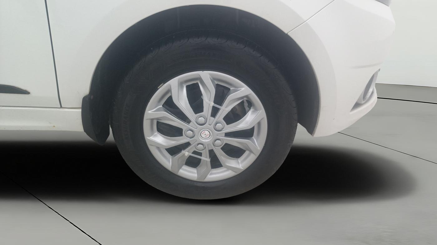 2019 Tata Tiago XZ PETROL, Petrol, Manual, 54,578 km, Right Front Wheel