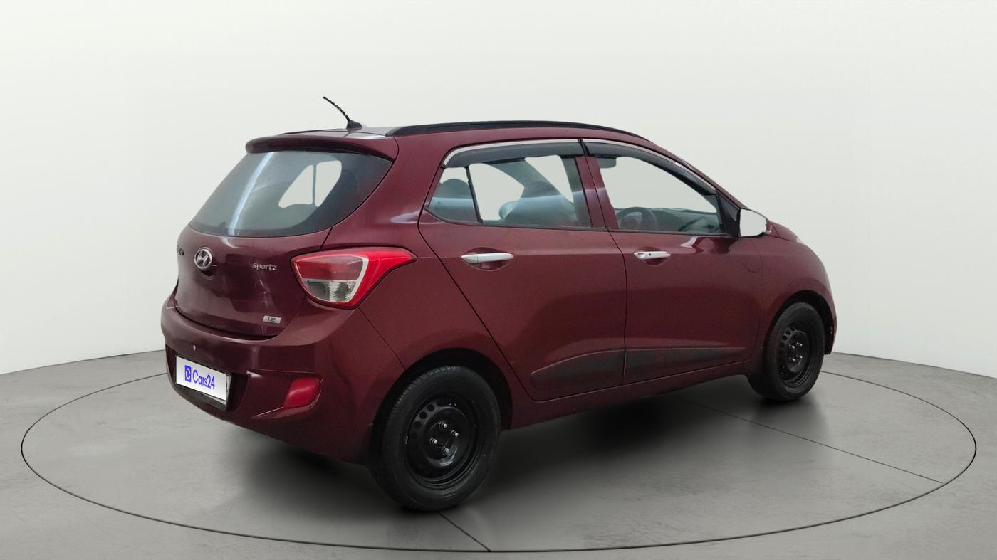 2013 Hyundai Grand i10 SPORTZ 1.2 KAPPA VTVT, Petrol, Manual, 1,17,049 km, Right Back Diagonal