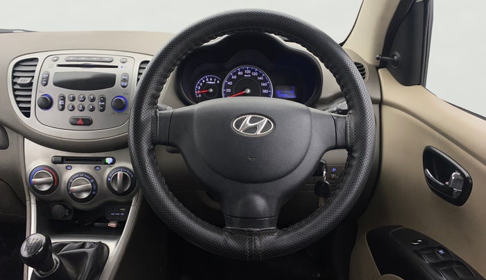 2016 Hyundai i10 SPORTZ 1.1, Petrol, Manual, 53,551 km, Steering Wheel Close Up