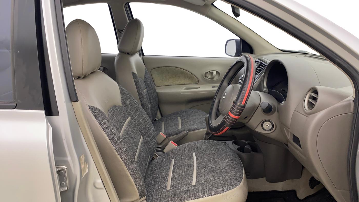 2015 Renault Pulse RXL PETROL, Petrol, Manual, 50,382 km, Right Side Front Door Cabin