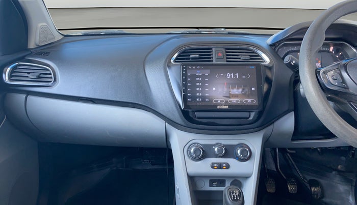 2022 Tata Tiago XT (O) PETROL, Petrol, Manual, 23,442 km, Air Conditioner