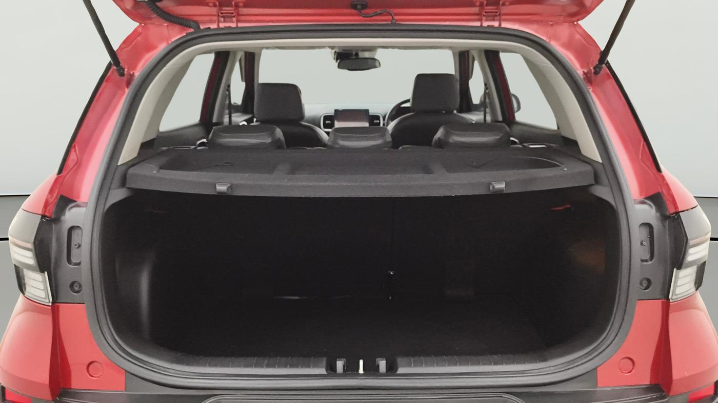 2023 Hyundai VENUE SX (O) 1.0 TURBO DCT, Petrol, Automatic, 19,423 km, Boot Open Zoomed View