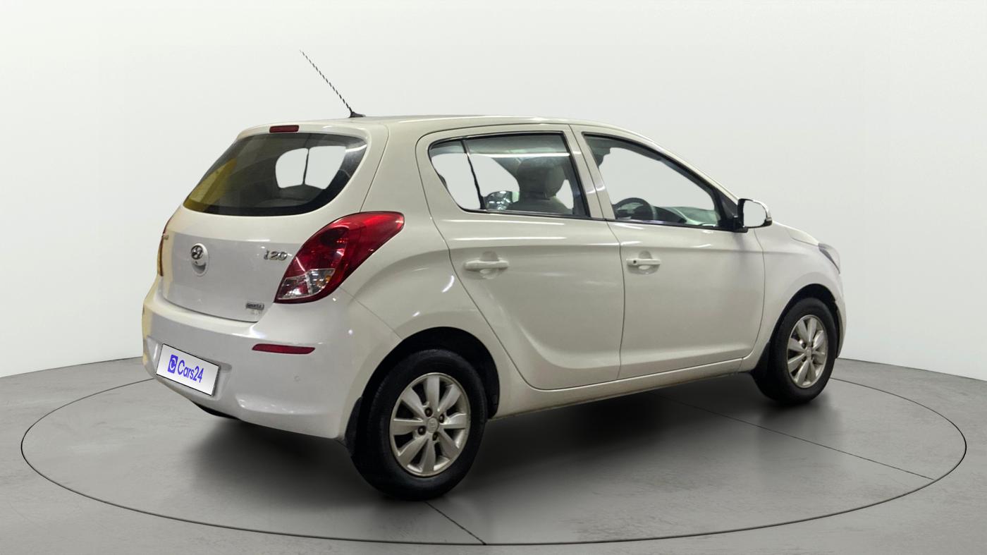 2013 Hyundai i20 SPORTZ 1.2, Petrol, Manual, 87,241 km, Right Back Diagonal