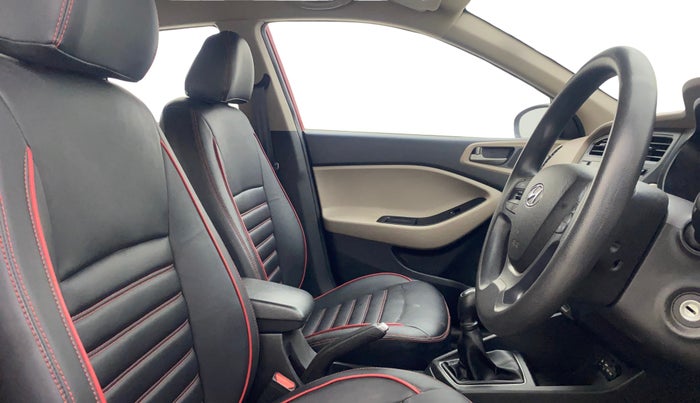 2016 Hyundai Elite i20 MAGNA 1.2, Petrol, Manual, 71,425 km, Right Side Front Door Cabin