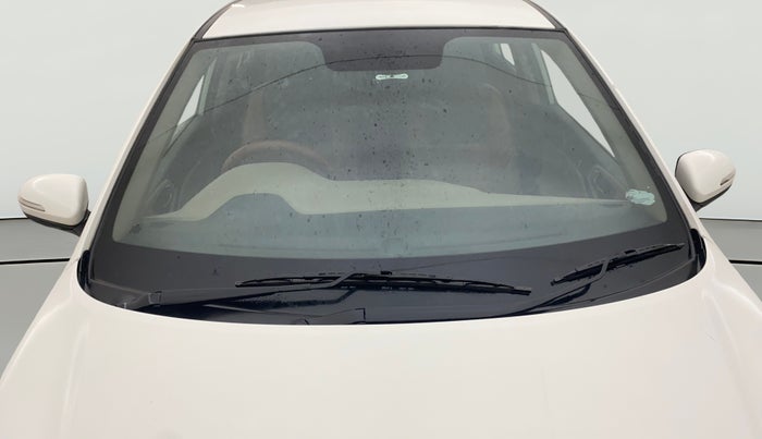 2015 Hyundai Elite i20 ASTA 1.2, Petrol, Manual, 69,164 km, Front Windshield