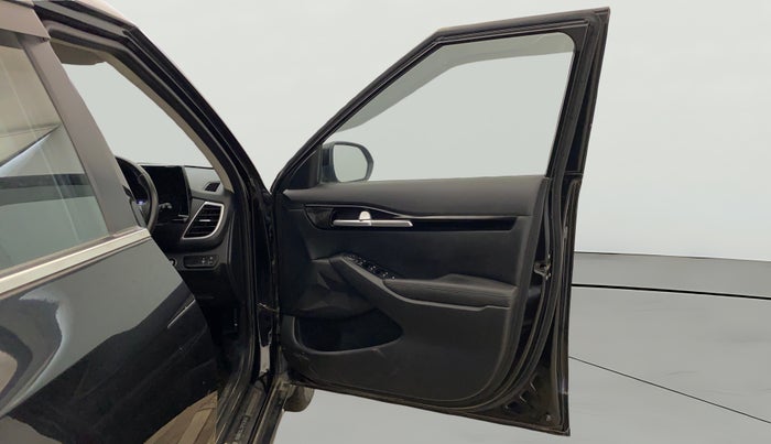 2021 KIA SELTOS HTX ANNIVERSARY EDITION 1.5 PETROL, Petrol, Manual, 55,426 km, RHS Front Door