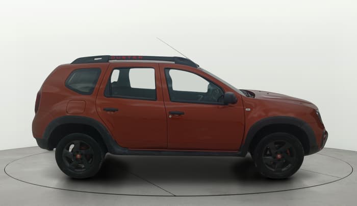 2020 Renault Duster RXE 1.3 TURBO PETROL MT, Petrol, Manual, 56,880 km, Right Side View