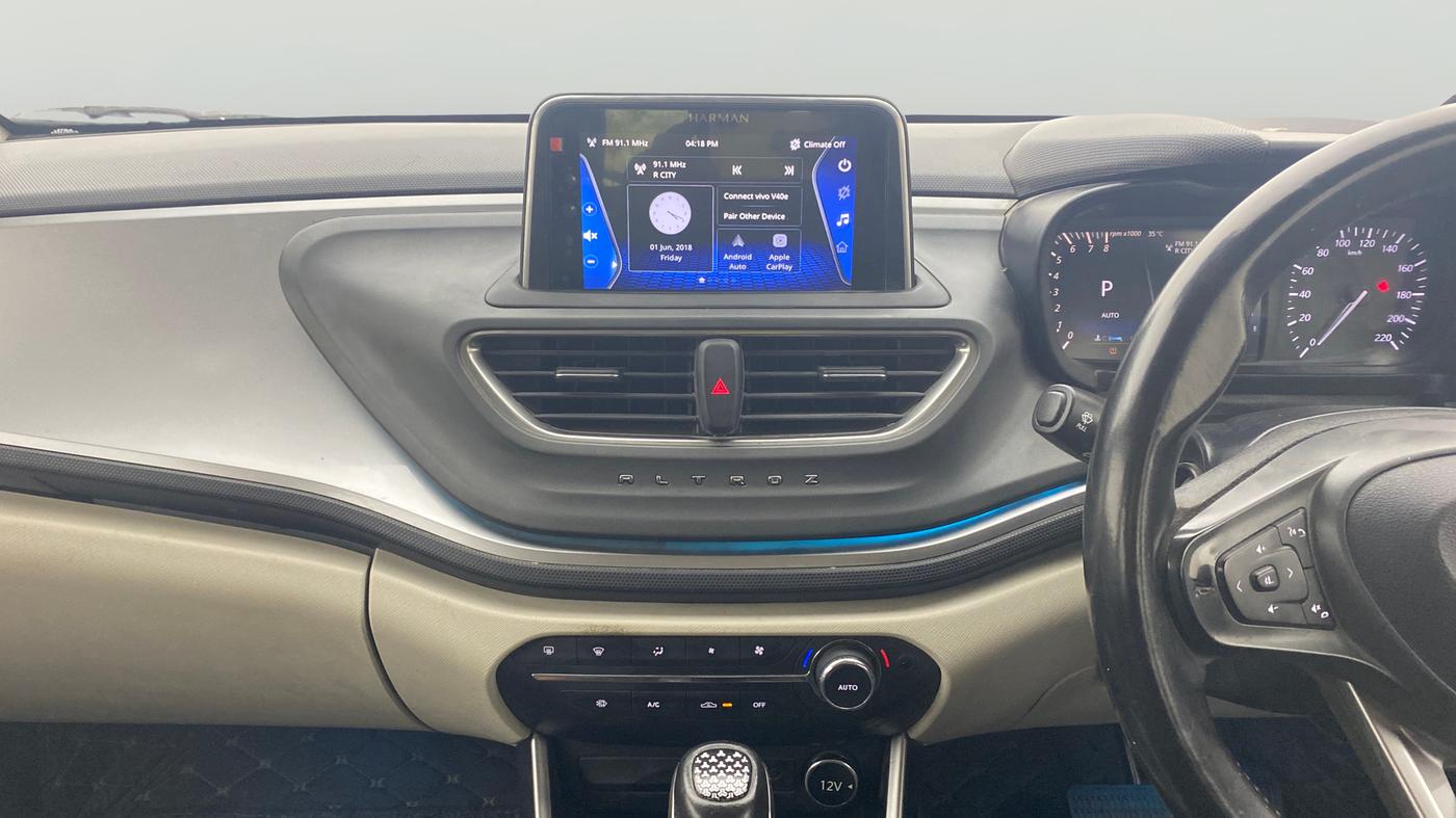 2022 Tata ALTROZ XZA PLUS, Petrol, Automatic, 44,390 km, Air Conditioner