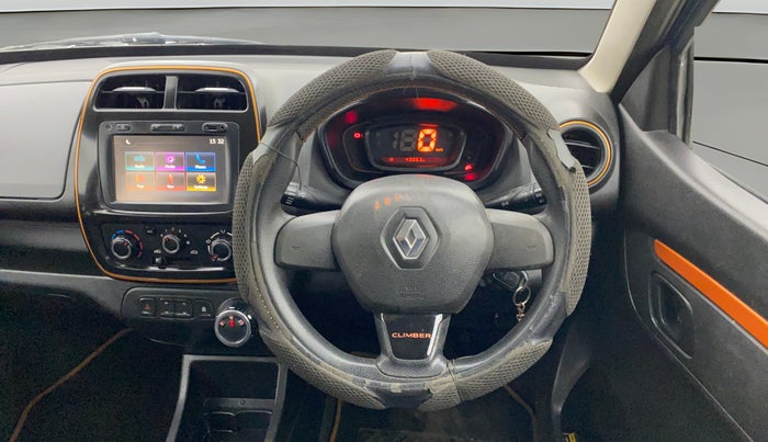 2017 Renault Kwid CLIMBER 1.0 AMT, Petrol, Automatic, 43,063 km, Steering Wheel Close Up