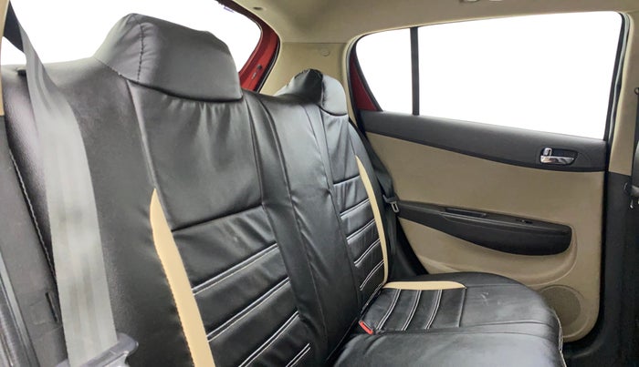 2012 Hyundai i20 MAGNA (O) 1.2, Petrol, Manual, 44,329 km, Right Side Rear Door Cabin