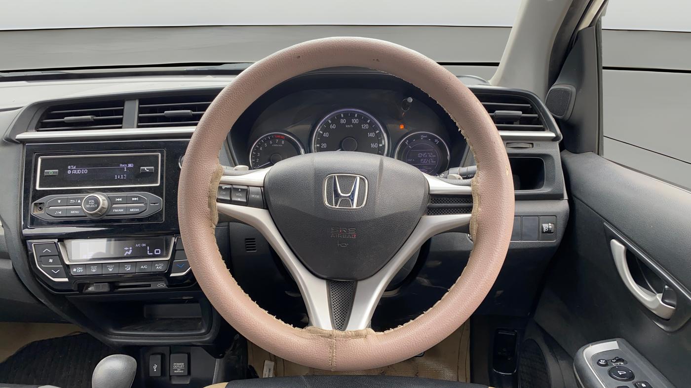 2016 Honda BR-V 1.5L I-VTEC V CVT, Petrol, Automatic, 1,04,407 km, Steering Wheel Close Up