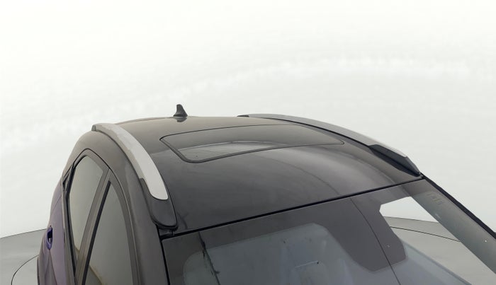 2023 Tata NEXON FEARLESS PURPLE + SUNROOF DUAL TONE 1.2 PETROL, Petrol, Manual, 42,318 km, Roof